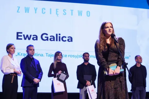 Laureatka nagrody w kategorii wideo za materiał Krąg Putina. Tajemnice rosyjskich majątków w Europie Ewa Galica. Fot. PAP/Leszek Szymański